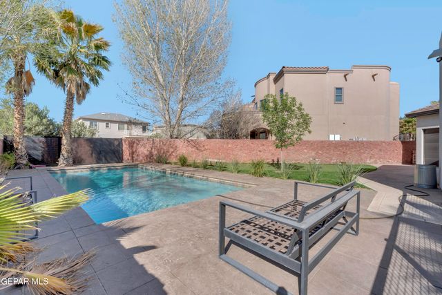 6155 WHISTLING SWAN Place, El Paso, TX 79932