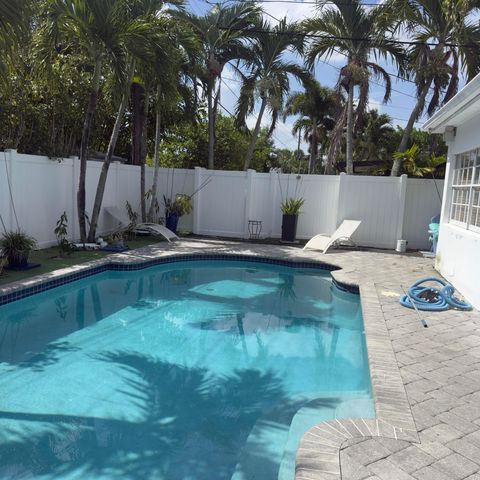 3760 NE 16TH Avenue, Oakland Park, FL 33334