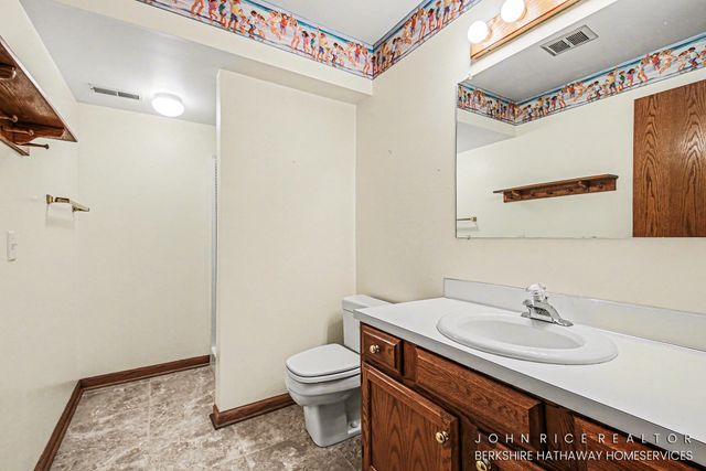 4077 Grandview Terrace SW, Grandville, MI 49418