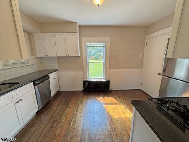 235 Plainfield Ave, Berkeley Heights Twp., NJ 07922