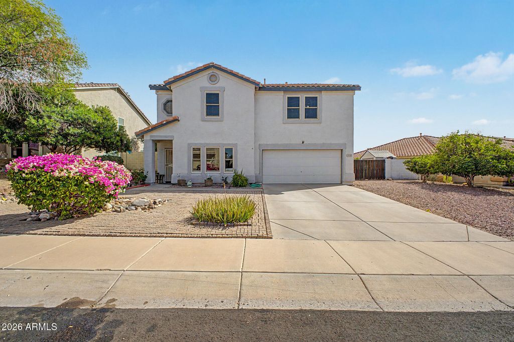 10621 W SANDS Drive, Peoria, AZ 85383 — exterior