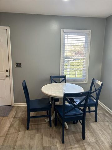 4880 Oakland Avenue, Kansas City, KS 66102