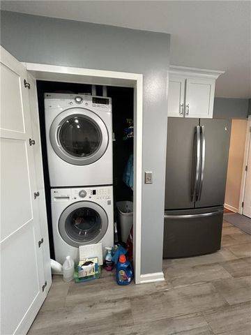 4880 Oakland Avenue, Kansas City, KS 66102