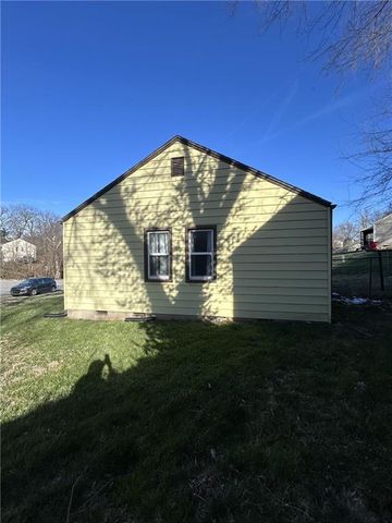 4880 Oakland Avenue, Kansas City, KS 66102