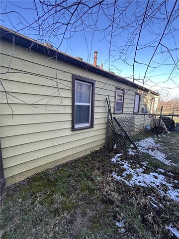 4880 Oakland Avenue, Kansas City, KS 66102