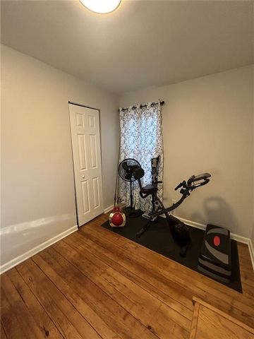 4880 Oakland Avenue, Kansas City, KS 66102