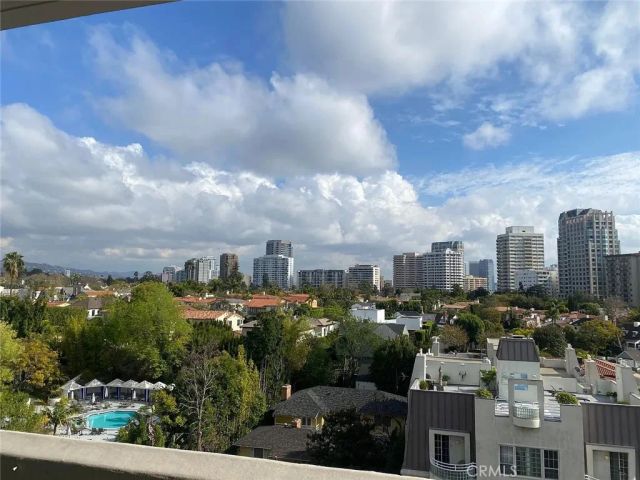 969 Hilgard, Los Angeles, CA 90024