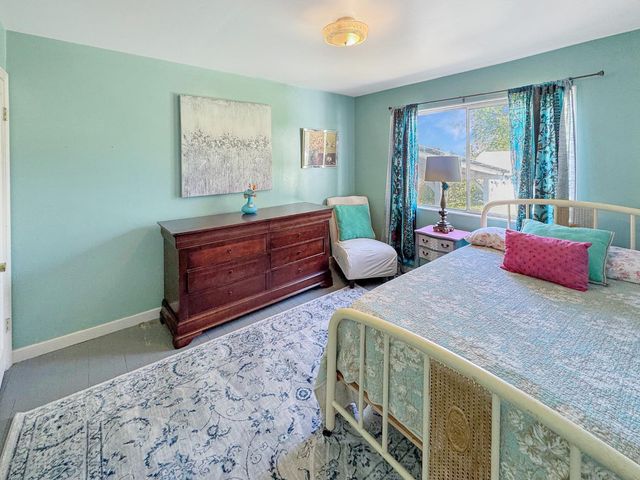 10090 West Dr, Grass Valley, CA 95945