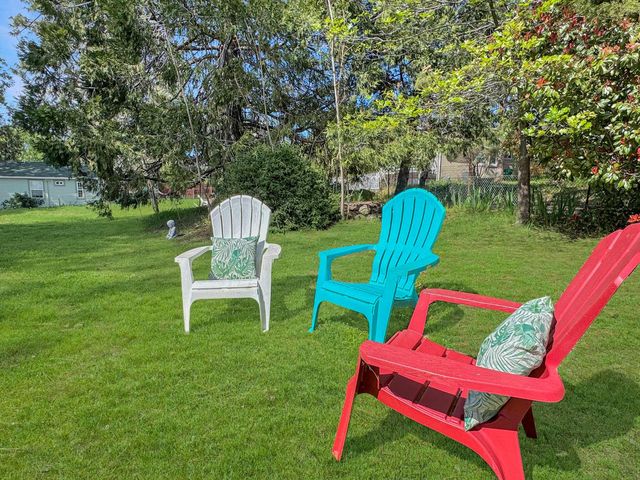 10090 West Dr, Grass Valley, CA 95945