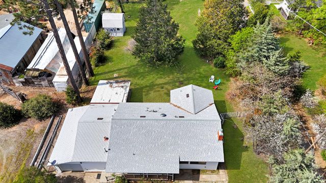 10090 West Dr, Grass Valley, CA 95945