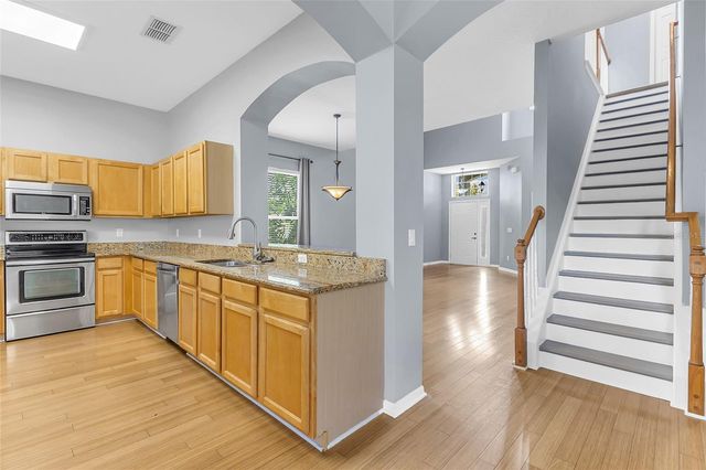 949 PICKFAIR TERRACE, Lake Mary, FL 32746