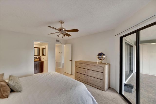3415 WILD OAK BAY BOULEVARD 427, Bradenton, FL 34210