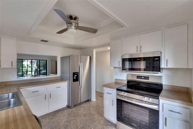 3415 WILD OAK BAY BOULEVARD 427, Bradenton, FL 34210
