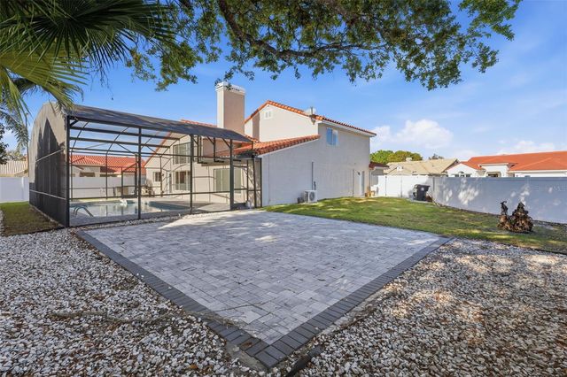 3904 WOODSFIELD COURT, Orlando, FL 32822