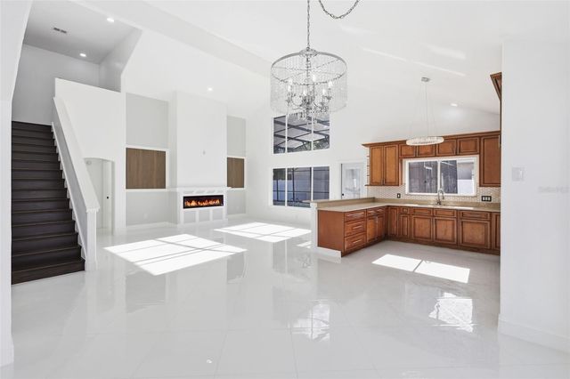 3904 WOODSFIELD COURT, Orlando, FL 32822