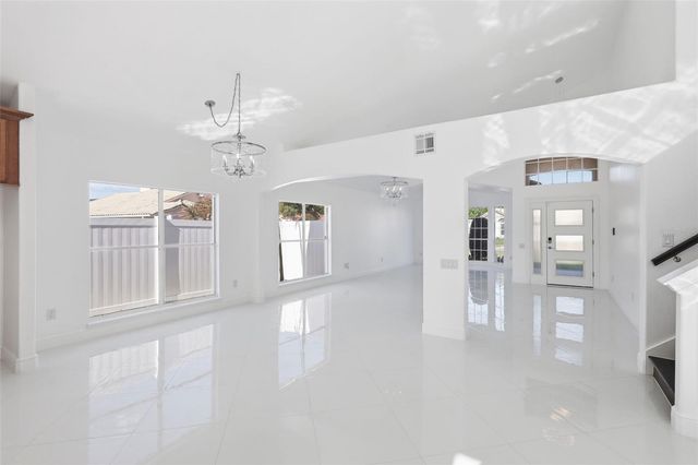 3904 WOODSFIELD COURT, Orlando, FL 32822