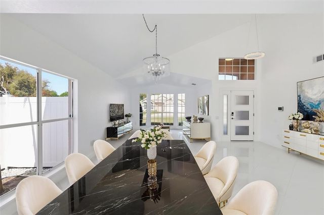 3904 WOODSFIELD COURT, Orlando, FL 32822