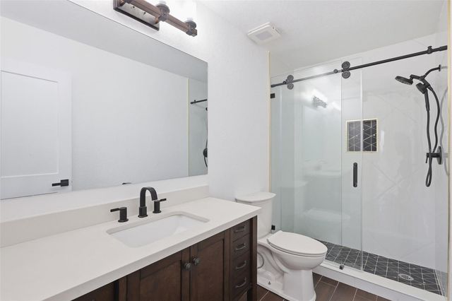 3904 WOODSFIELD COURT, Orlando, FL 32822