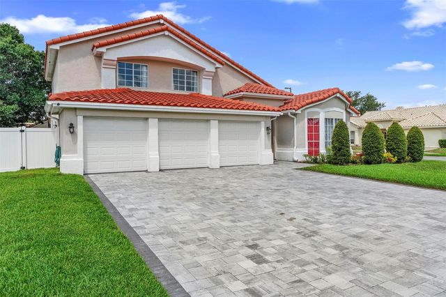 3904 WOODSFIELD COURT, Orlando, FL 32822