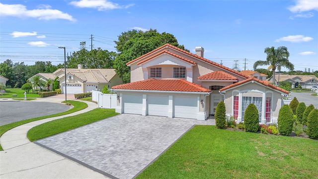 3904 WOODSFIELD COURT, Orlando, FL 32822