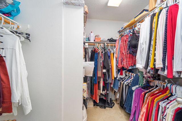 6127 Morningshire Lane, Houston, TX 77084