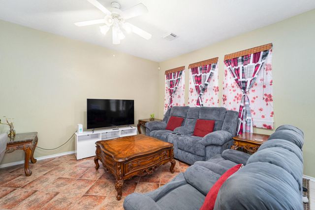 6127 Morningshire Lane, Houston, TX 77084