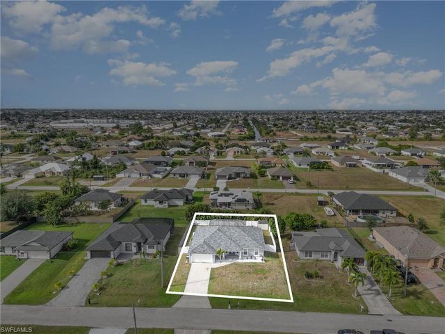 322 NW 17th AVE, Cape Coral, FL 33993