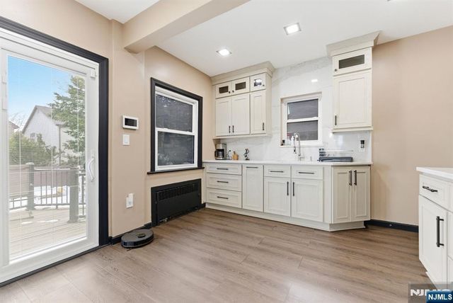 9 New Brier Lane, Clifton, NJ 07012