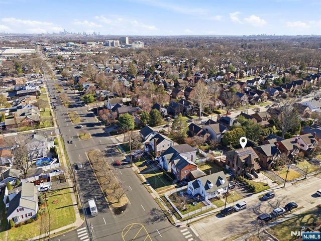 9 New Brier Lane, Clifton, NJ 07012