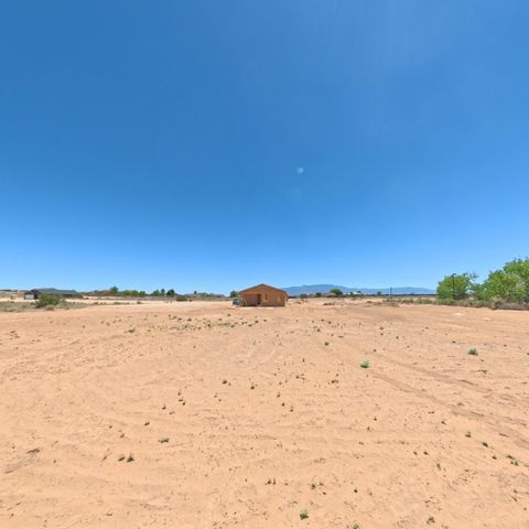 307 1st Street SE, Rio Rancho, NM 87124