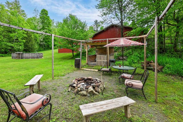 2016 Hinman Settler Road, Derby, VT 05855