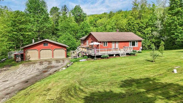 2016 Hinman Settler Road, Derby, VT 05855