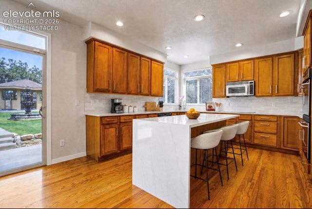 1644 Oakmont Drive, Colorado Springs, CO 80921