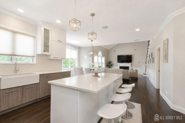 29 Bard Drive, Monroe, NJ 08831