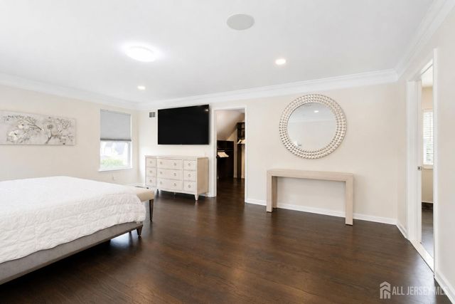 29 Bard Drive, Monroe, NJ 08831
