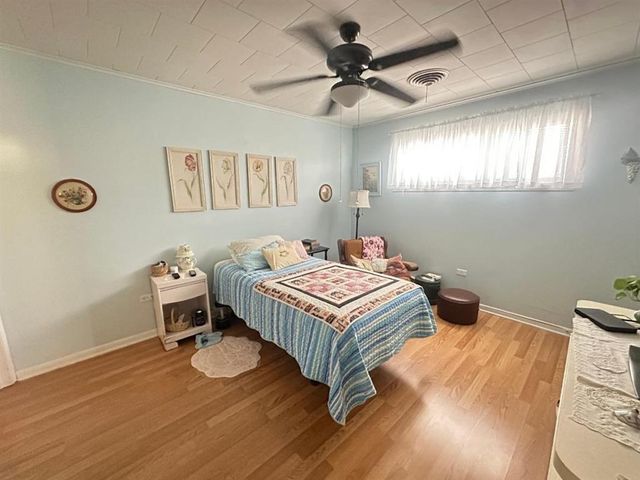 402 E Norwood, Jennings, LA 70546