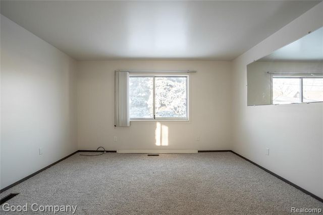 1834 Mill Street, Lincoln Park, MI 48146