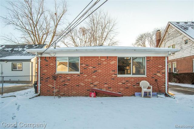 1834 Mill Street, Lincoln Park, MI 48146