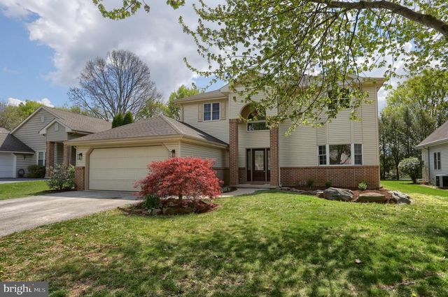 711 BROOKSIDE LN, Lebanon, PA 17042