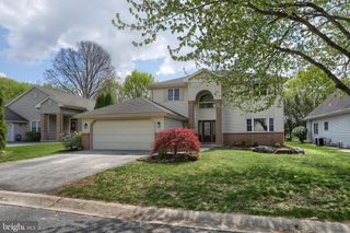 711 BROOKSIDE LN, Lebanon, PA 17042
