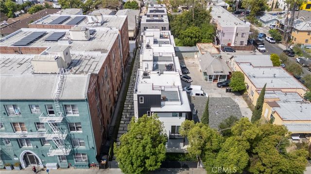 1035 N Serrano, Los Angeles, CA 90029