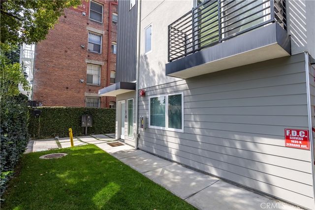 1035 N Serrano, Los Angeles, CA 90029