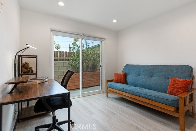 1035 N Serrano, Los Angeles, CA 90029