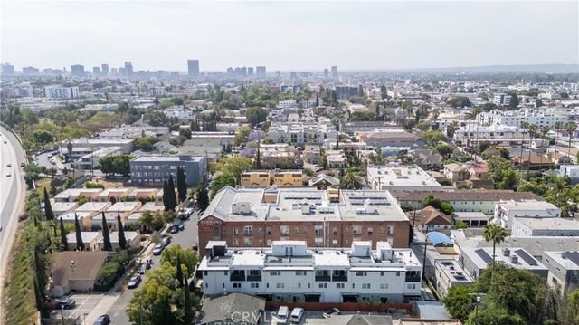 1035 N Serrano, Los Angeles, CA 90029