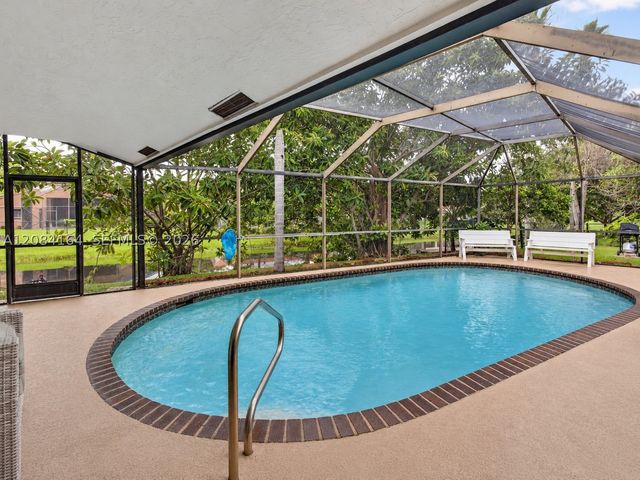 1539 NW 110th Ter, Coral Springs, FL 33071