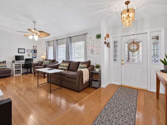 1539 NW 110th Ter, Coral Springs, FL 33071