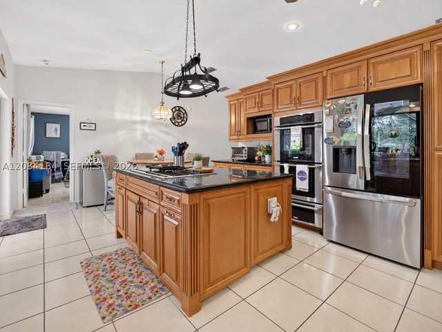 1539 NW 110th Ter, Coral Springs, FL 33071
