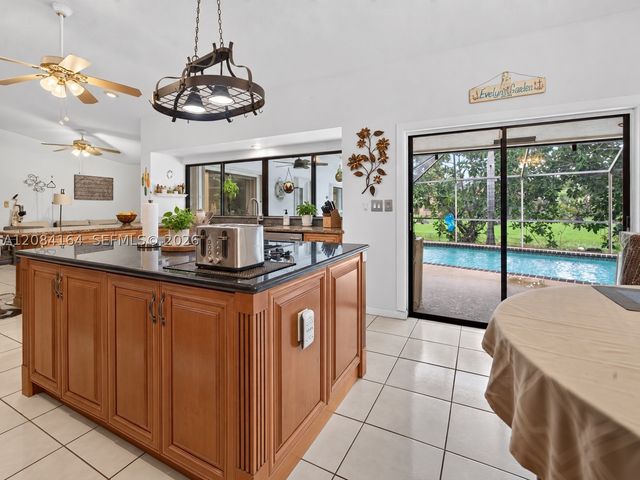 1539 NW 110th Ter, Coral Springs, FL 33071