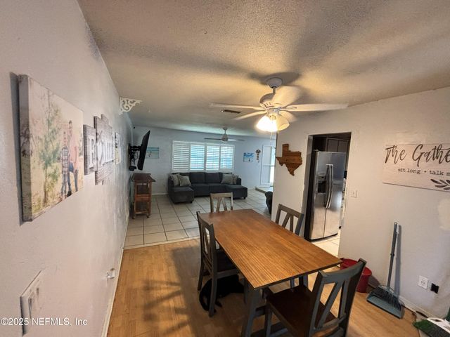 965 SANDLE WOOD Drive, Port Orange, FL 32127