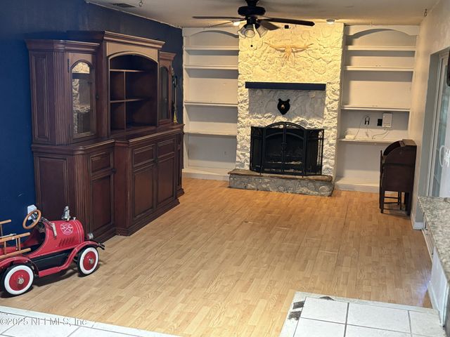 965 SANDLE WOOD Drive, Port Orange, FL 32127